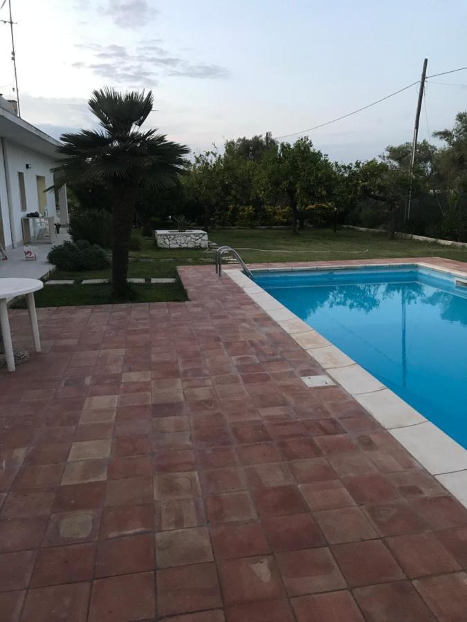 Casa Vacanza Le Tre Palme Apartment Floridia Exterior photo