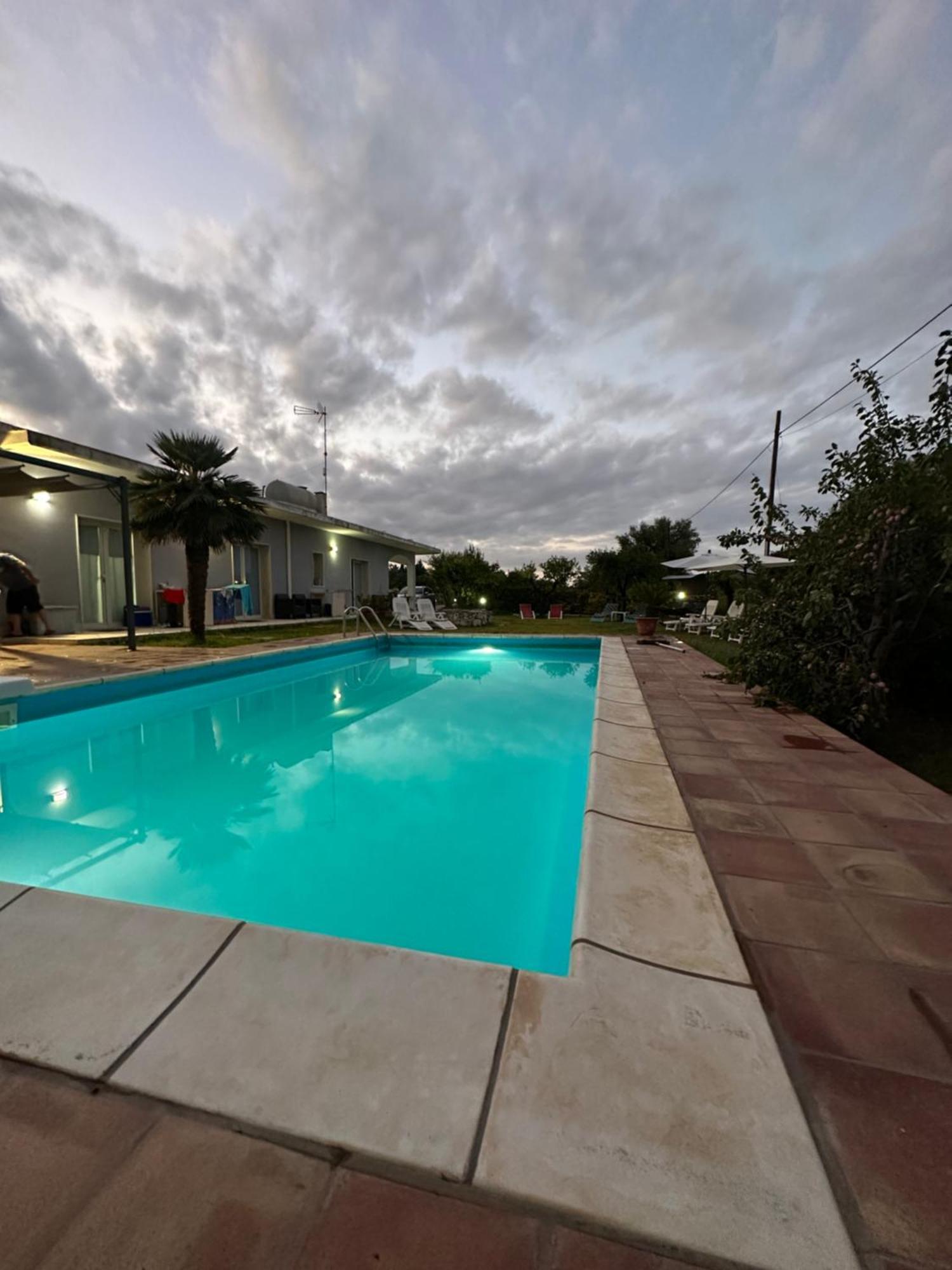 Casa Vacanza Le Tre Palme Apartment Floridia Exterior photo